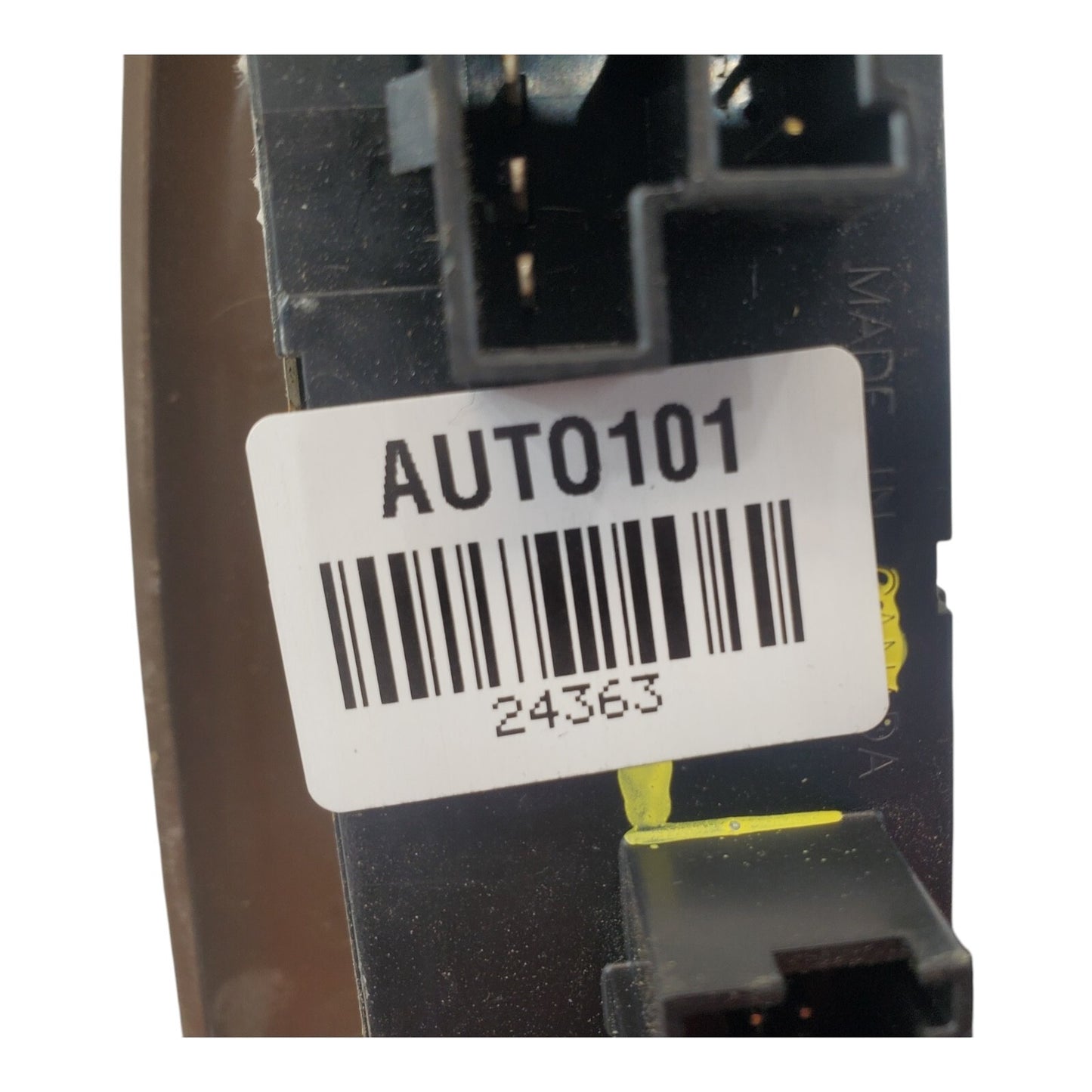 02-07 TrailBlazer Envoy Rainier MASTER POWER WINDOW SWITCH 15114241