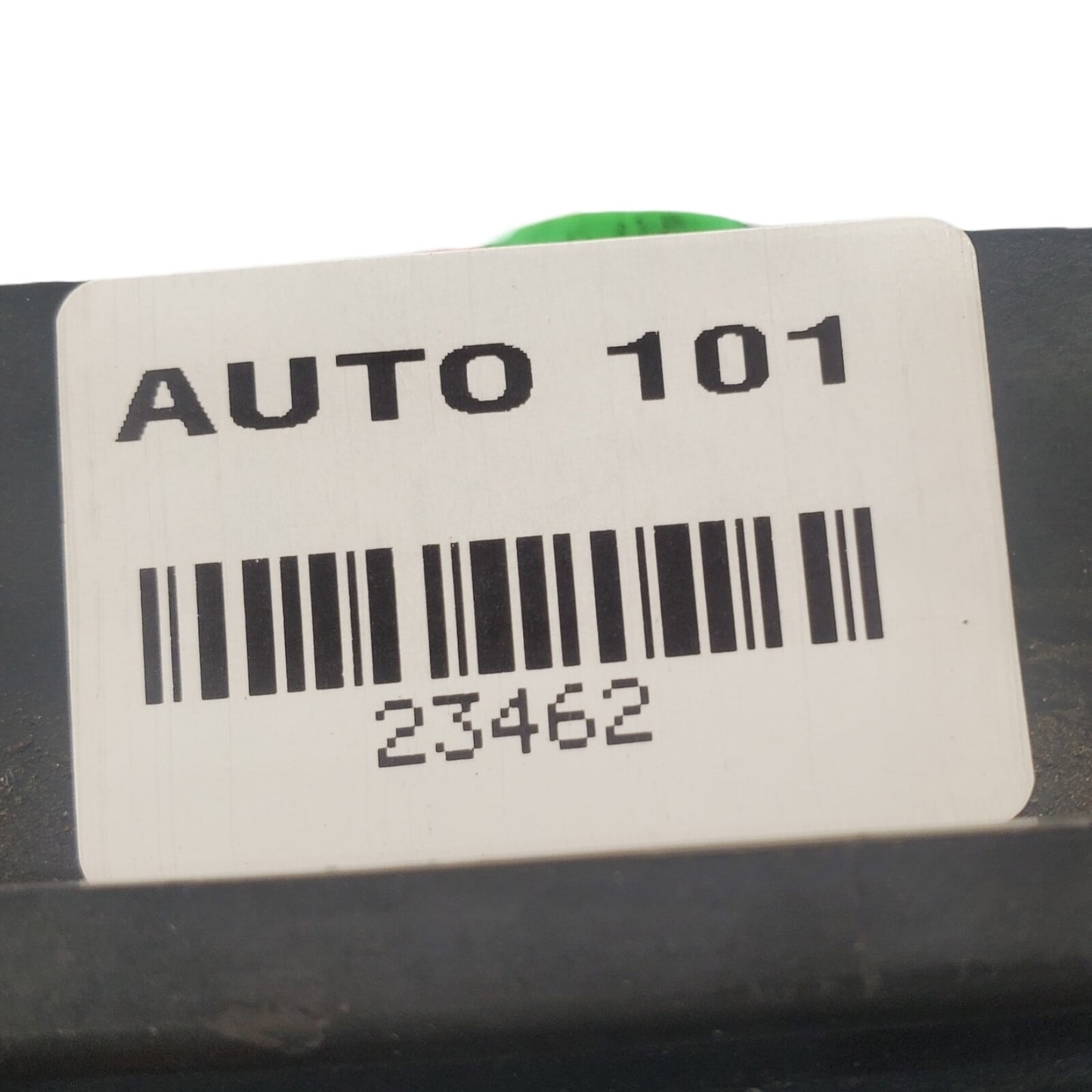 03-06 Yukon Suburban Tahoe Escalade Fuse Box 15177119-01