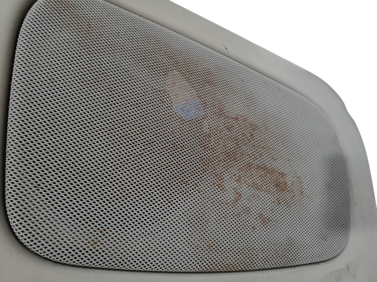 03-07 Cadillac Escalade Chevrolet GMC Rear Left Power Door Panel 15192994