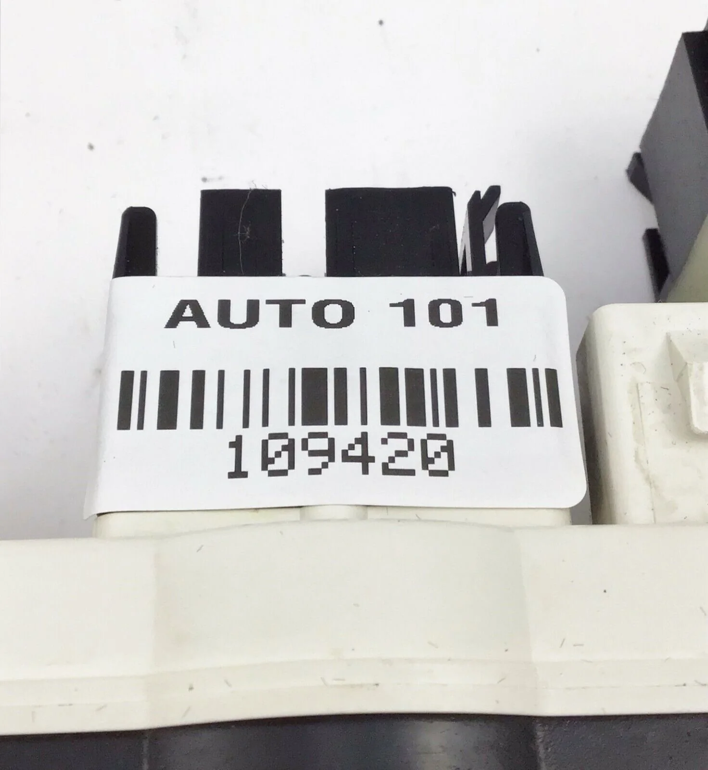 2005-2006 Mazda Tribute Ac Heater Climate Control Yl8h-19980-d