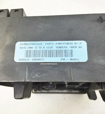 03-05 Dodge Caravan Power Module Fuse Box Relay Control Unit 05144506AE
