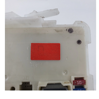 04-07 NISSAN TITAN ARMADA BODY CONTROL MODULE FUSE BOX 2400-6H31 / 284BZE00C