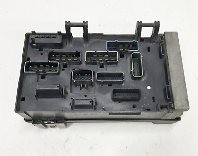 01-07 Dodge Caravan 3.3L A/T Fuse Box Relay Unit 05144507AC