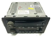 02-03 Chevy Trailblazer GMC Envoy Radio Cd Face Plate 15195521 UNLOCKED