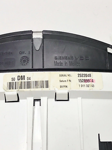 05-06 Chevrolet Equinox Speedometer Instrument Gauge Cluster MPH 15289974 GM