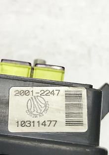 01-02 Buick Rendezvous, Pontiac Aztek Under Hood Fuse Box 10311477 GM