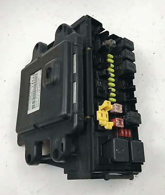 05 Jeep Grand Cherokee 3.7L V6 Fuse Box Relay 04839337AC