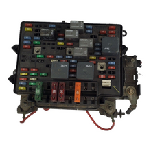 ✅2000 2001 2002 Sierra & Silverado 1500 2500 3500 Fuse Junction Box 15328806-05
