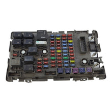 used GM OEM 2003-2007 Chevrolet Express Fuse Junction Block 15930149