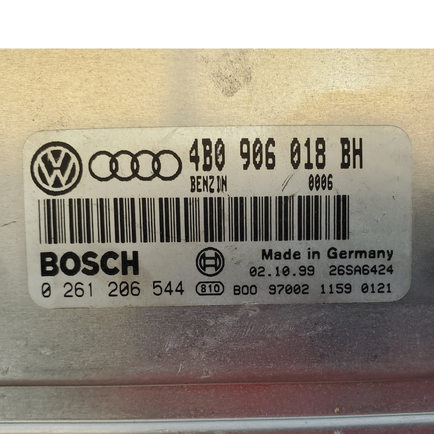 4B0906018BH Volkswagen Passat 2000-01 Engine Control Unit ECU Module 2C4 569 B7