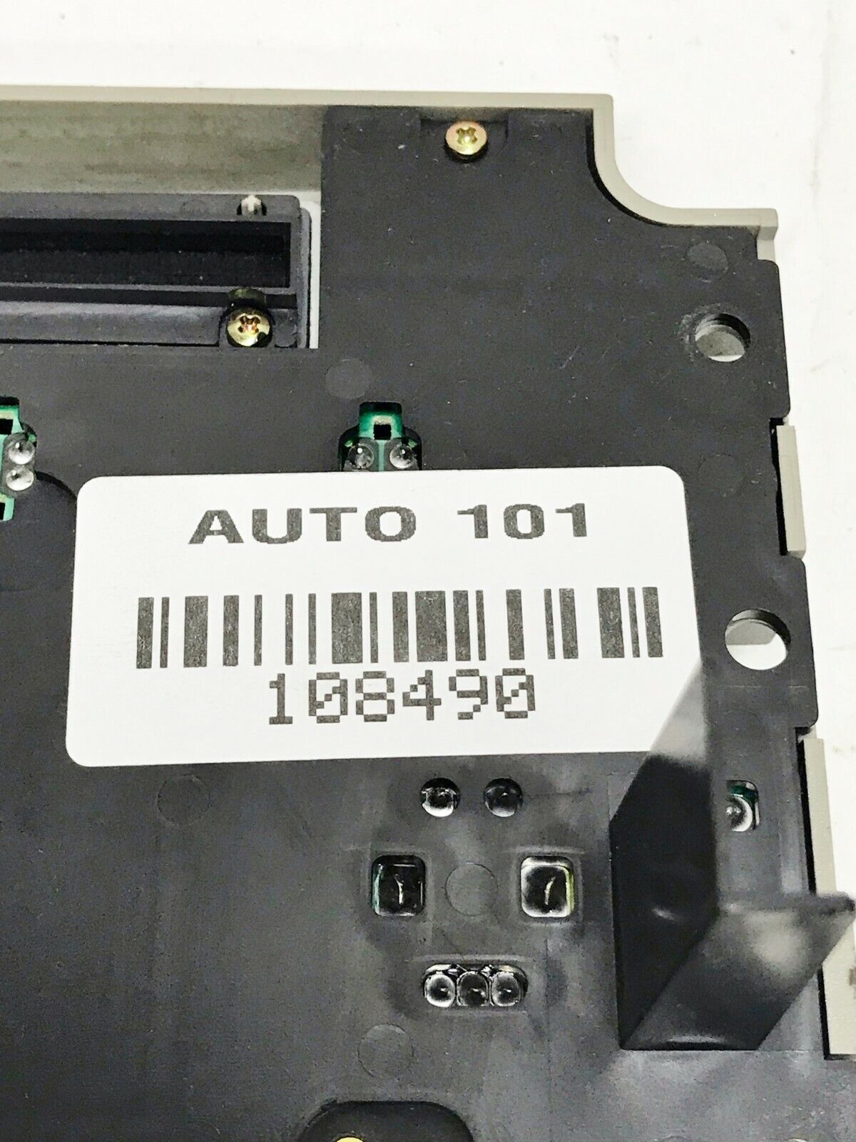 ✅ 04-05 Mitsubishi Endeavor Galant Audio CD Radio Control Faceplate MR576015ZZ