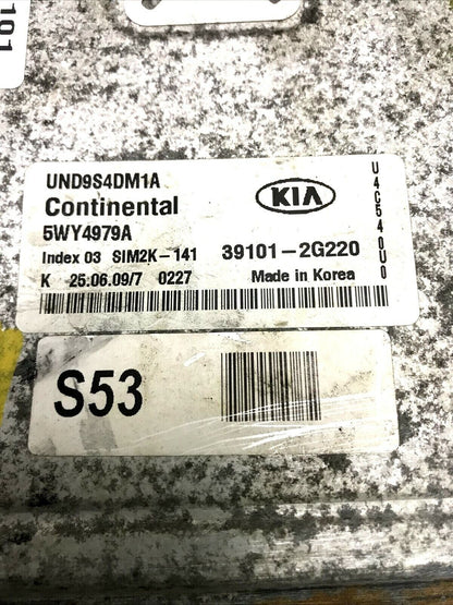 ECM Engine Control Unit 2009 Kia Rondo A/T 2.4L ECU PCM | 39101-2G220
