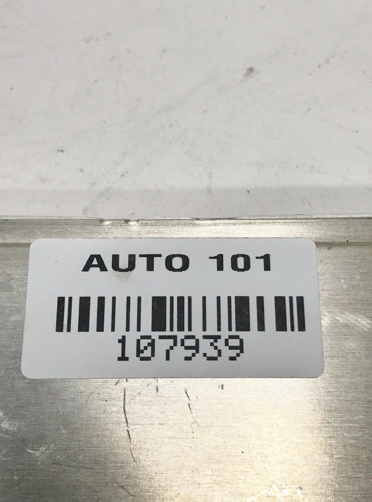 ✅ 2001 MBZ S-Class Series Engine Control Module P/N: A0305455932 261206971