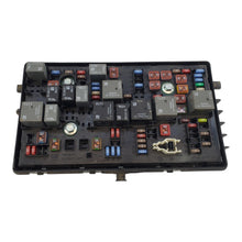 2014 CHEVROLET IMPALA 2.5L OEM Engine Fuse Box Relay Junction Block 20981711-02