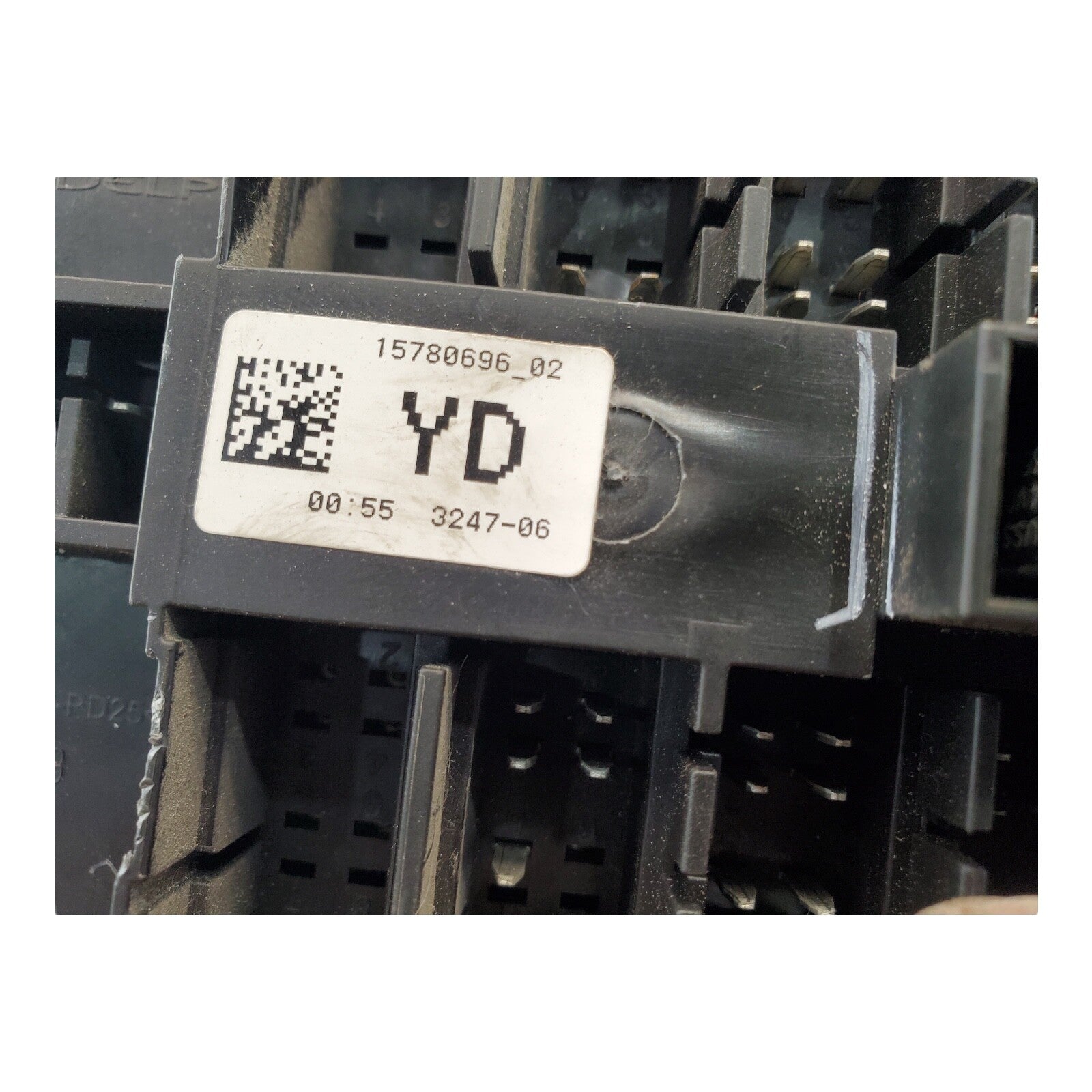2007 - 2014 GMC Silverado Fuse Box Relay Control Junction Block 15780696 OEM
