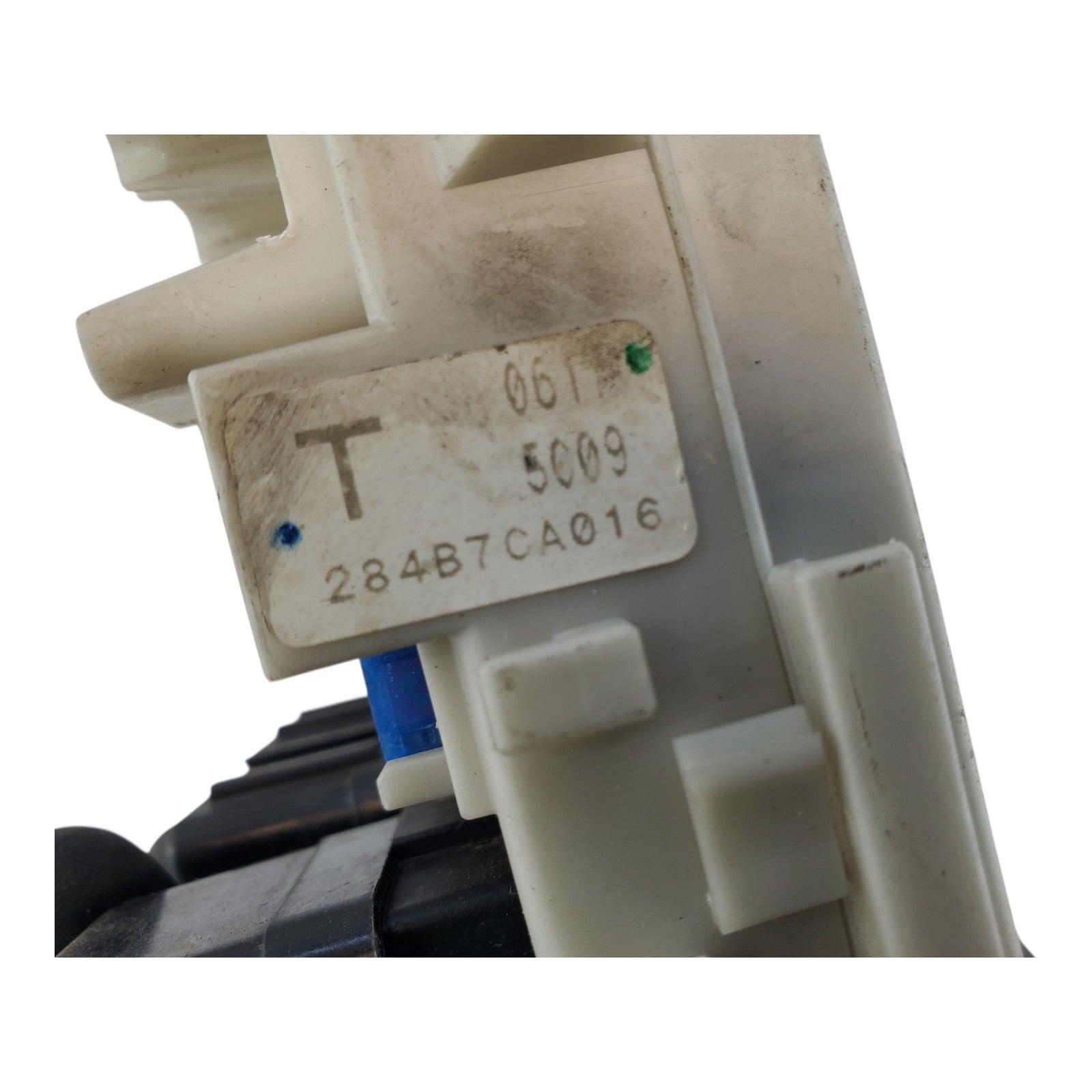 03-07 Nissan Murano 3.5L Engine Fuse Relay Box Power Module 284B7CA016 OEM