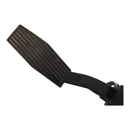 2013-2015 Chevy Malibu Accelerator Pedal Assembly Genuine OEM 13237352