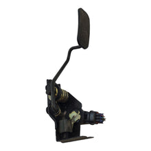 02-06 Toyota Camry Gas Pedal Assembly Accelerator 78010-33010