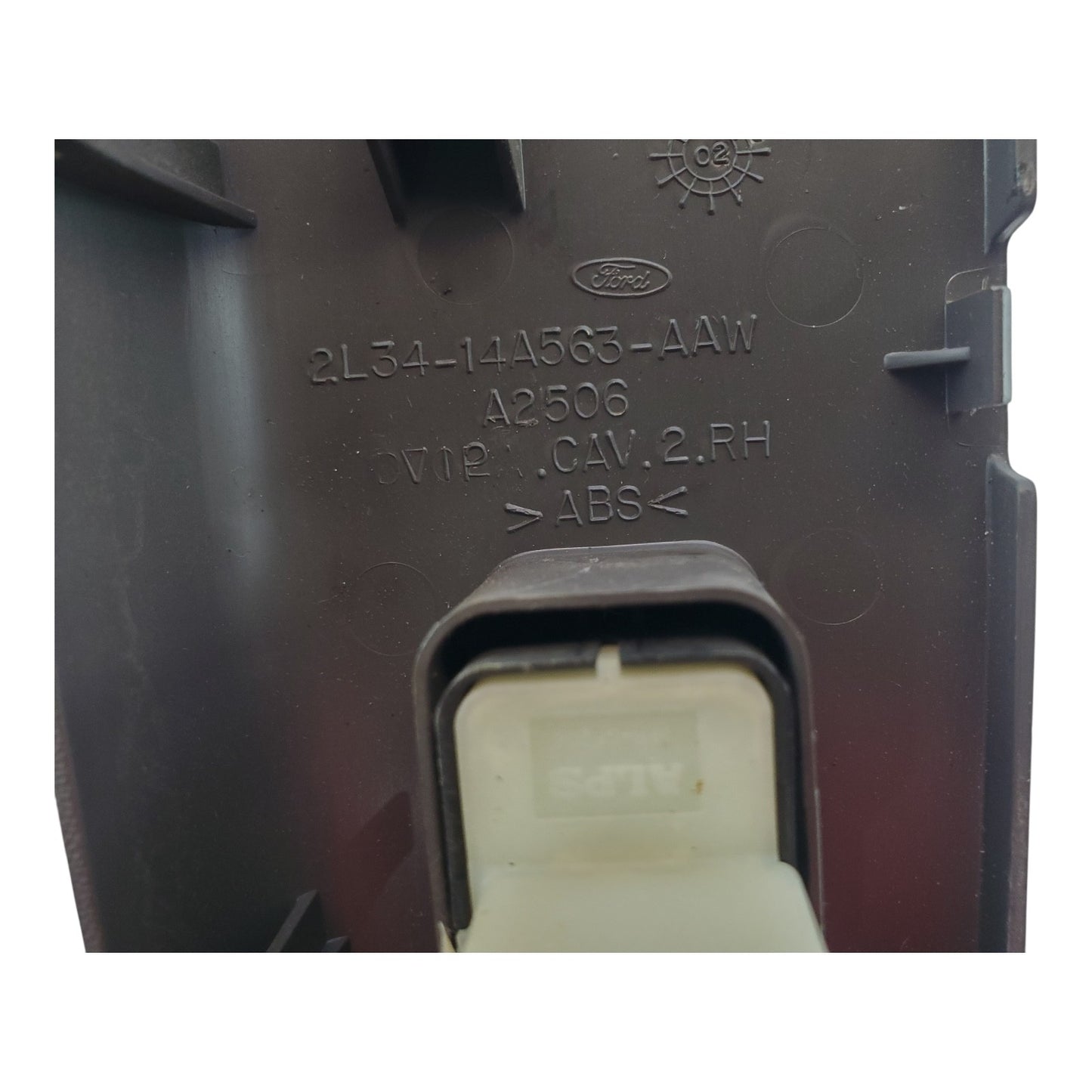 02-03 Ford F150 Right Passenger Power Window Switch. 2L34-14A563-AAW