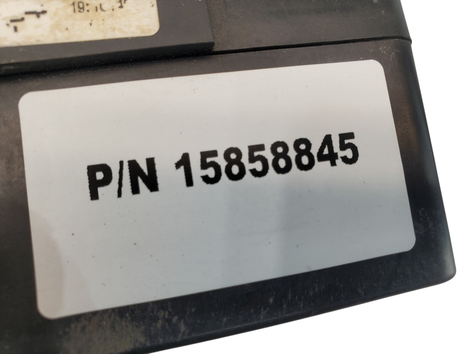 07 2007 Pontiac G6 Engine Fuse Box Relay Junction Block Panel 15858845