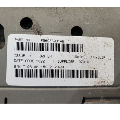 96-00 DODGE CHRYSLER RADIO CASSETTE TAPE PLAYER P56038931AB
