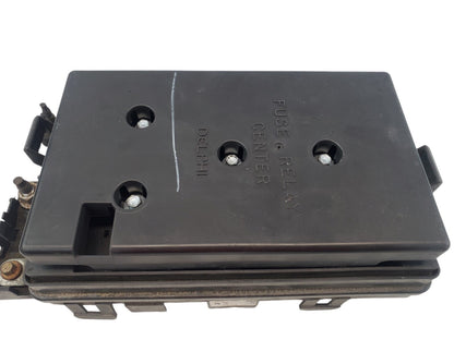 2004 2005 Chevy Trailblazer Engine Fuse Box Relay Junction Block OEM 15328300-7