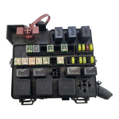 06 Chrysler Sebring Dodge Stratus Engine Fuse Relay Junction Box OEM 04608869AD