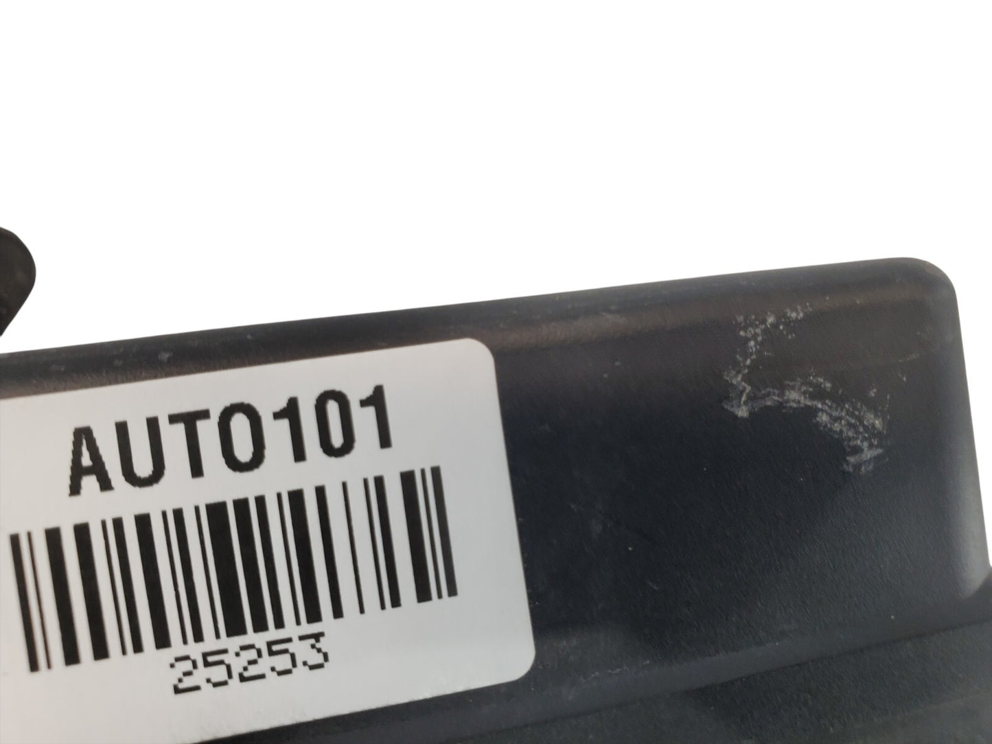 25883019 Saturn 2008 Aura Fuse Box Relay 2.4 Block 2.4L 