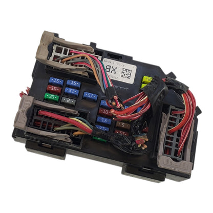 2009 Yukon XL Suburban Escalade Cabin Fuse Box 25815391 02