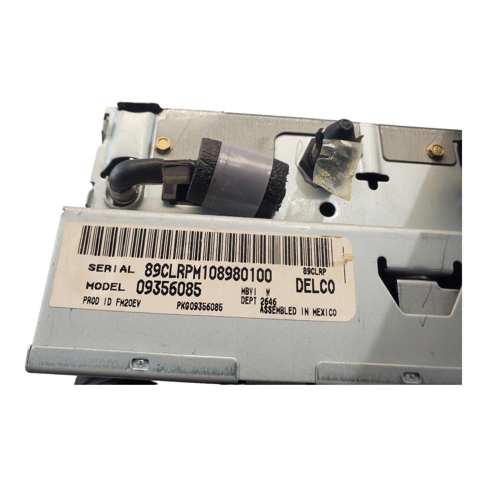 98 Chevrolet Trailblazer FM Radio Cassette Player 09356085