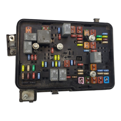 2011 GMC Terrain Equinox Under Hood Fuse Relay Control Module Unit 20899629 OEM