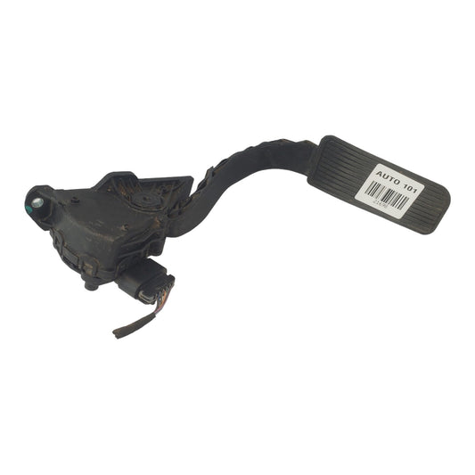 ✅07-19 Silverado Sierra Gas Fuel Pedal Accelerator Sensor 20972082