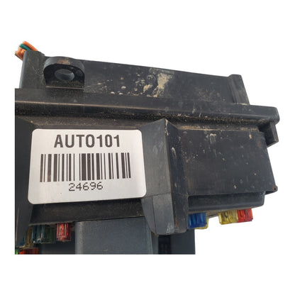 ✅1999-2002 Chevrolet Silverado Suburban Tahoe Fuse Box Junction OEM 15328806-05