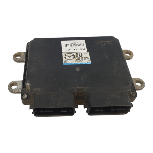 06 MAZDA 3 Engine Control Module Computer ECU ECM PCM - L32E 18 881B