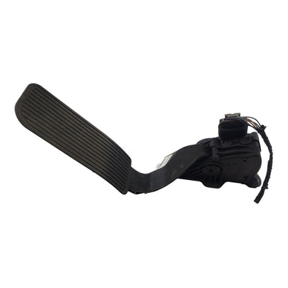 2007-2013 CHEVY SILVERADO GAS PEDAL P/N 15847349 GENUINE OEM GM PART