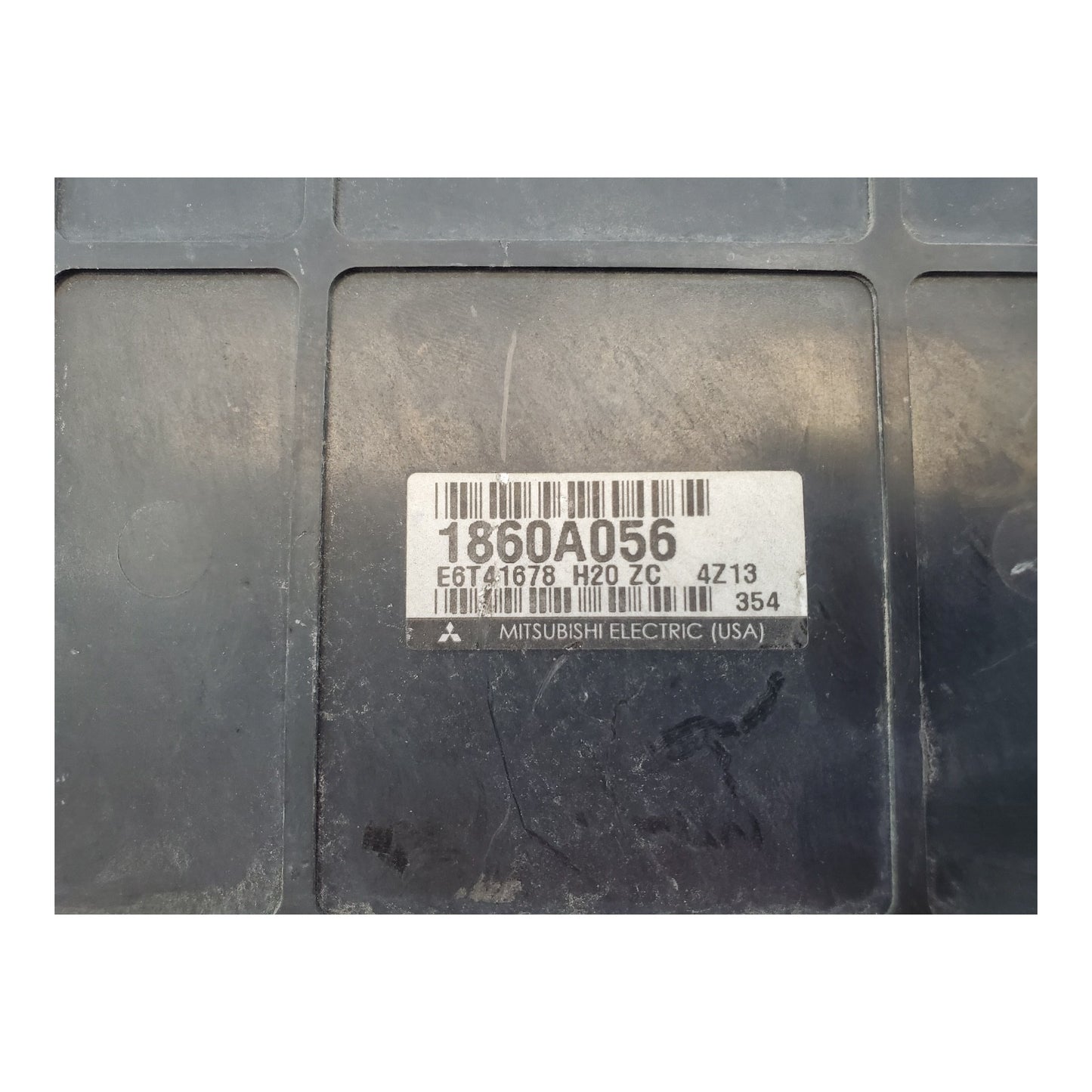 2005 05 Mitsubishi Galant OEM 2.4L Engine ECM Electronic Control Module 1860A056