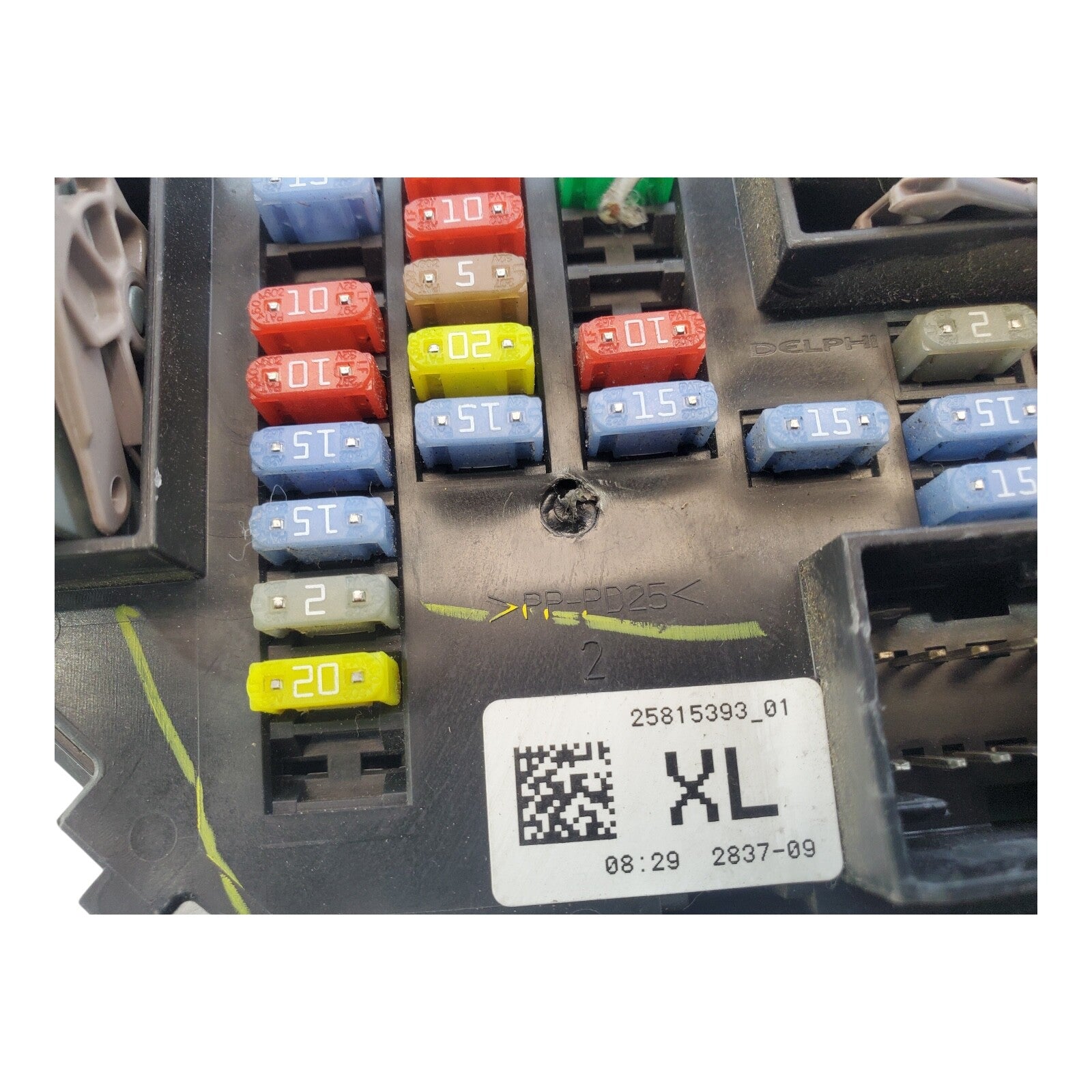 2007-2011 GMC Chevy Silverado Sierra Fuse Box Relay Control Module 25815393