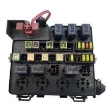 OEM 04-06 Dodge Stratus Chrysler Sebring Engine Fuse Relay Junction Box