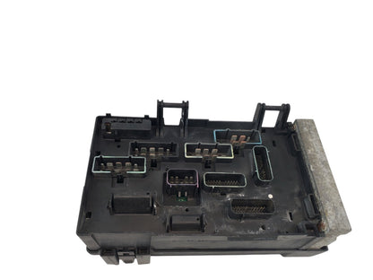 03-05 Dodge Caravan Power Module Fuse Box Relay Control Unit 05144506AB