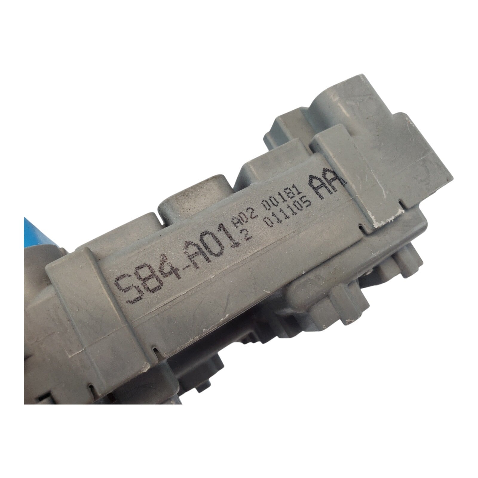 02 Honda Accord 38800-S84-A240M1 Cabin Fuse Relay Box A/T V6 3.0L 2 Door