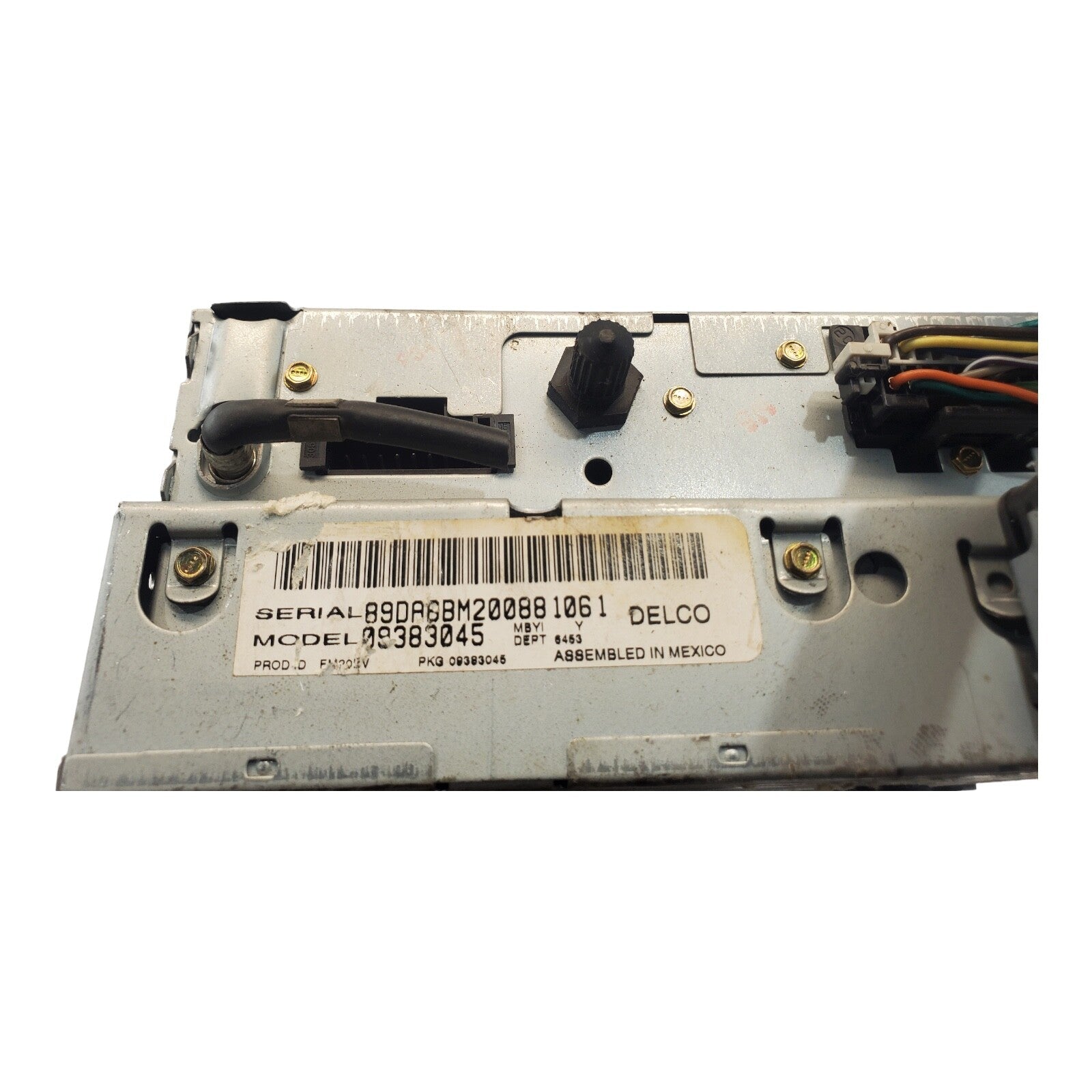 98-02 Chevy S10 Camaro Blazer  factory CD player radio OEM 09383045