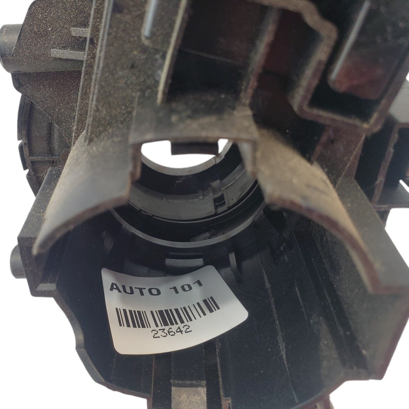 05 -10  Chevy  steering wheel clock spring 15840384