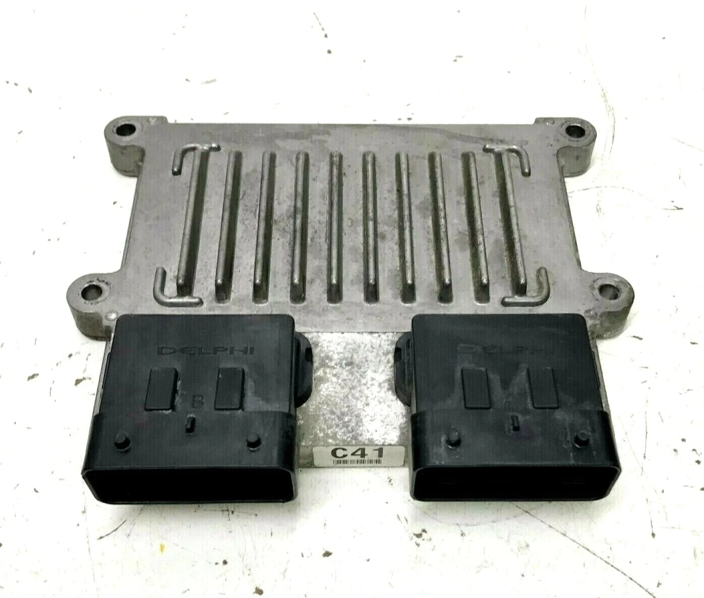 2006-2007 Kia Sedona or Entourage ECM ECU computer 39110-3C410