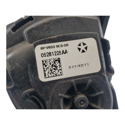 08-16 CARAVAN T&C GAS PEDAL ACCELERATOR ASSEMBLY OEM 05281225AA