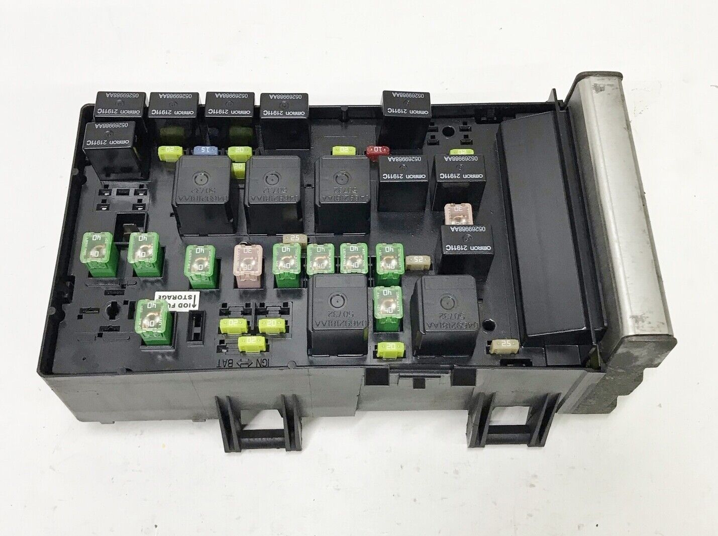 ✅ 05 06 07 Town & Country, Caravan IPM Fuse & Relay Center Box 05144505AF