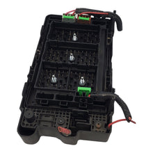2010 GMC Acadia Fusebox Relay Module 25909570 RB232