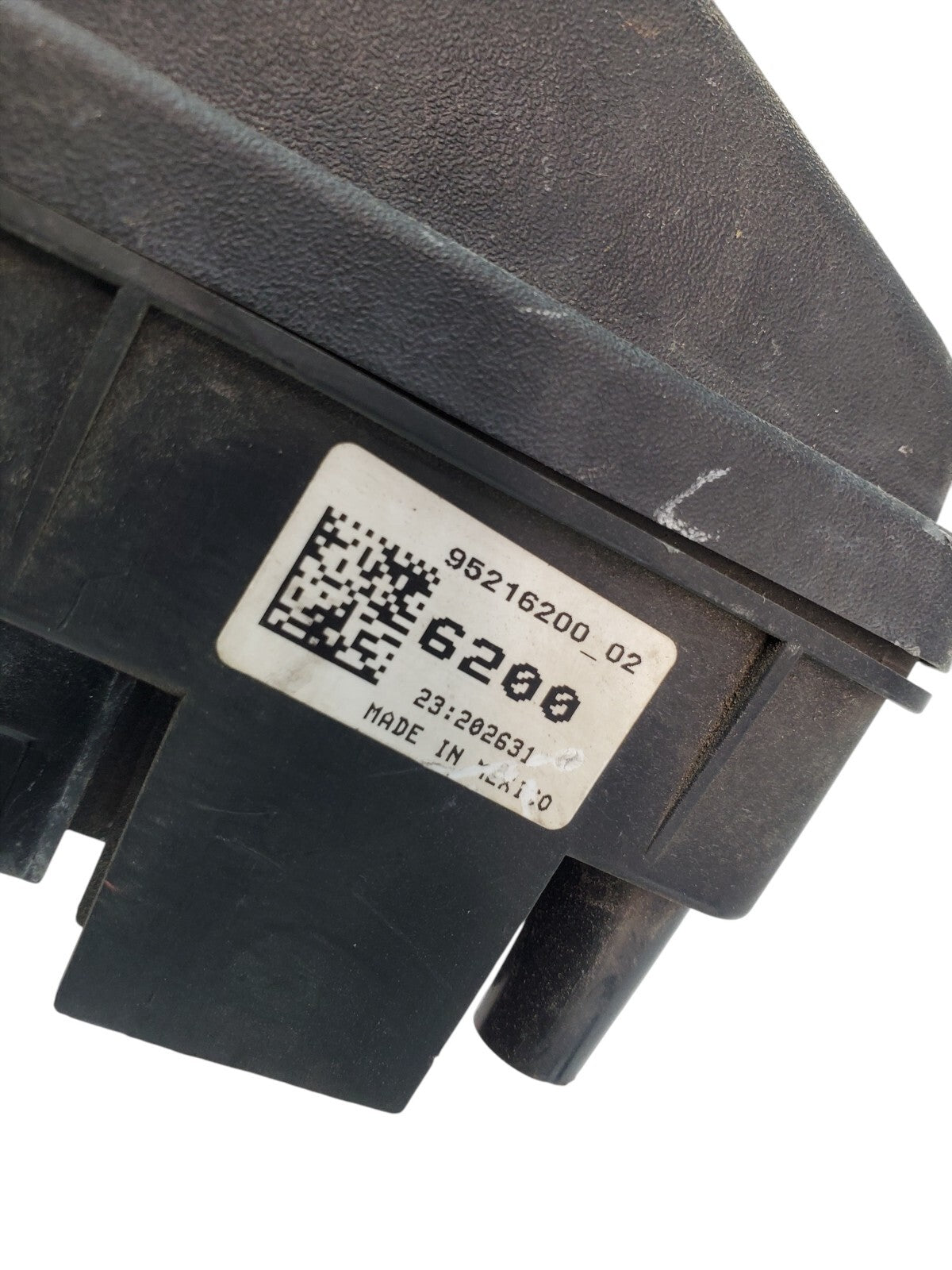 11-14 Chevrolet Cruze Fusebox Fuse Box Relay Module 95216200 02