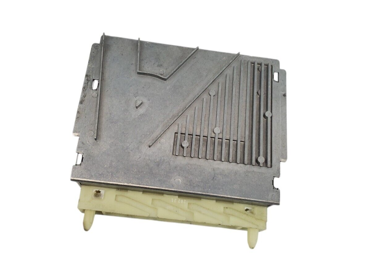 Volvo V70 Engine Computer ECU PCM ECM PCU OEM P09480761