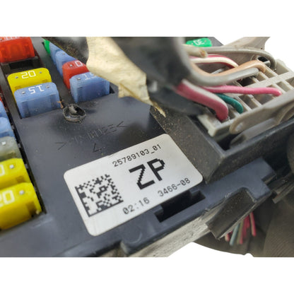 07-11 GMC GMC SIERRA Interior Fuse Junction Block  OEM 25789103-01
