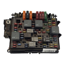 1999 2000 2001 2002 OEM Engine Bay Chevy Silverado Fuse Box Junction 12193645-09